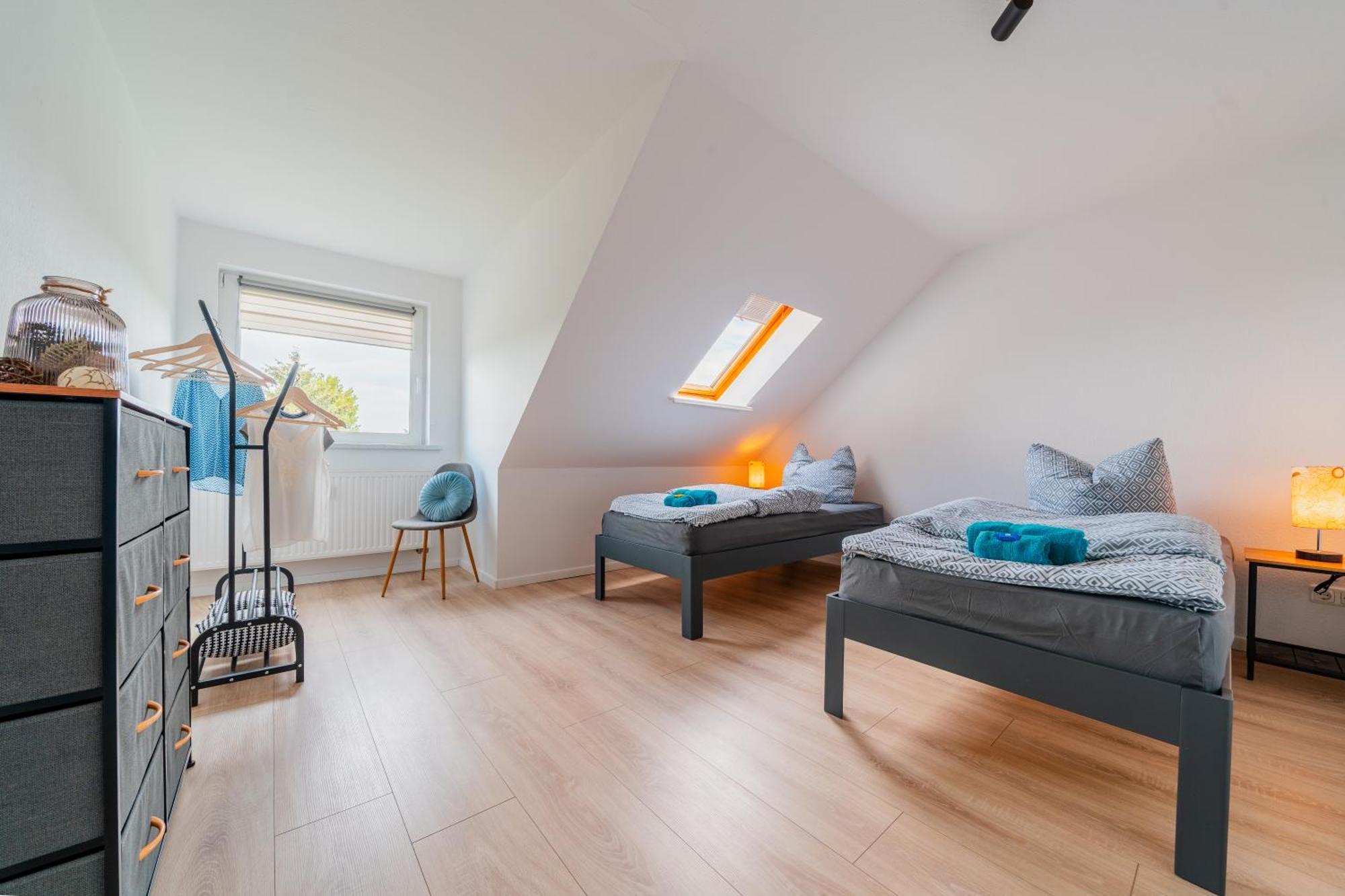 Zentrale Wohlfuehlwohnung - Ideal Fuer Ihren Urlaub Oder Die Geschaeftsreise Magdeburg Bagian luar foto