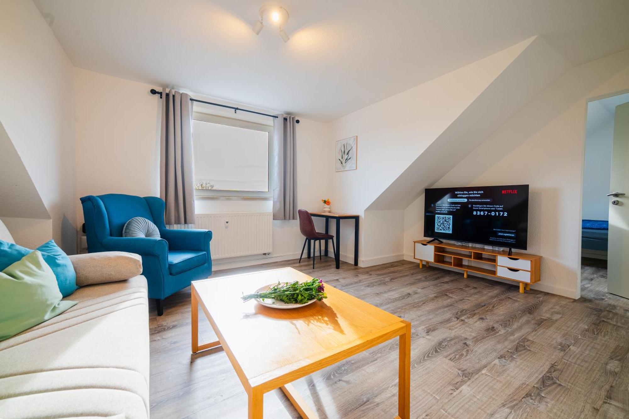 Zentrale Wohlfuehlwohnung - Ideal Fuer Ihren Urlaub Oder Die Geschaeftsreise Magdeburg Bagian luar foto