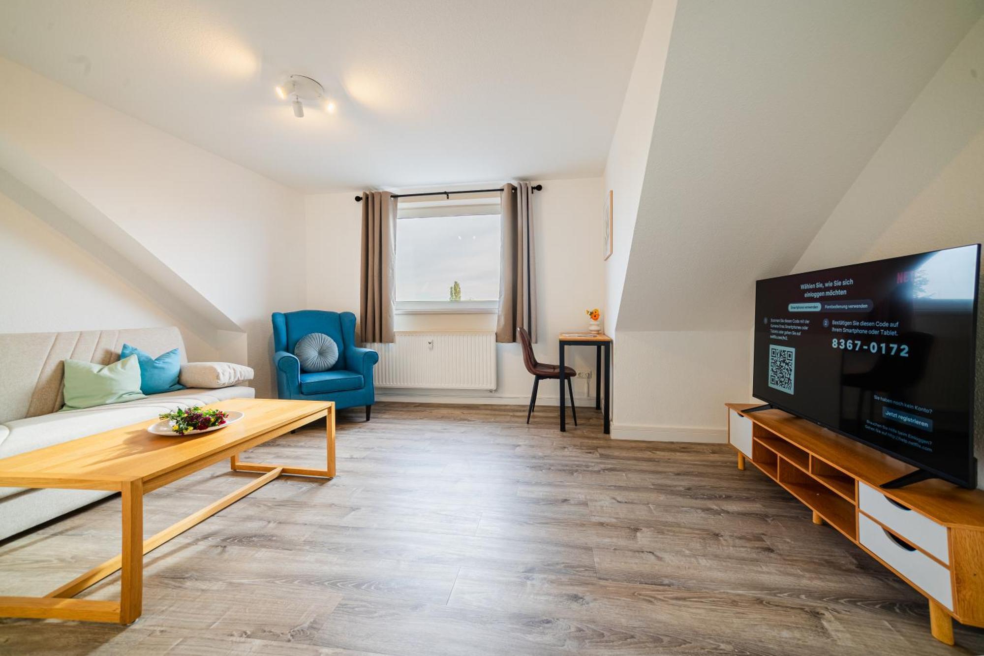 Zentrale Wohlfuehlwohnung - Ideal Fuer Ihren Urlaub Oder Die Geschaeftsreise Magdeburg Bagian luar foto